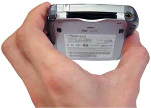 ������ ����: ������, ���� CompactFlash (������ �� ����������� ����������� ��������) � ������ ��� ���������.