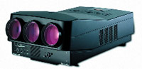 ��������: CRT-�������� �� Barco, Cine 8. ��� �������������� ��������� Matsushita P16LVX � �������� ��������������� �����������. ������� ���������� � 1400 ��-�����, ������������� � �� 30000:1.